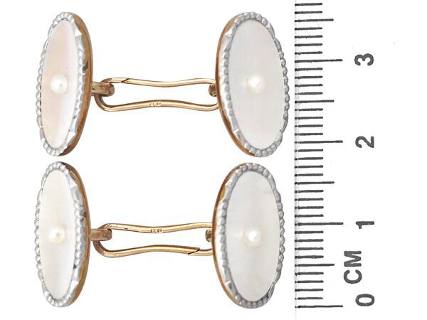 Dress Set Measurement With Ruler