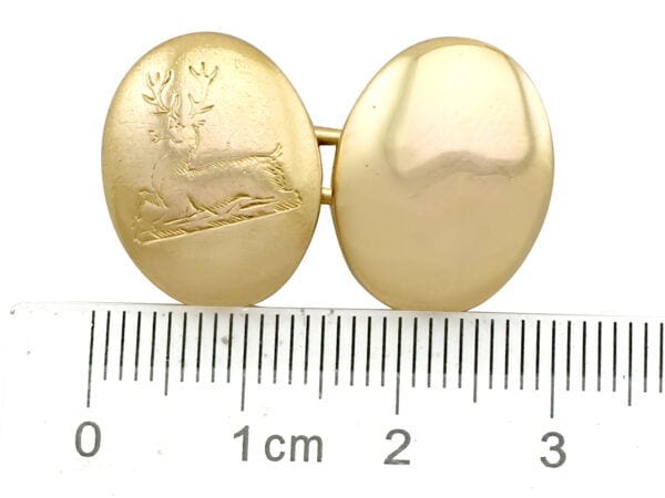 Victorian 15 carat yellow gold gent's cufflinks with engraved crests
