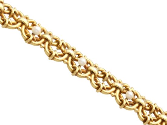 Natural Pearl Bracelet Angled View