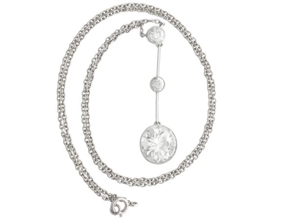 3 diamond drop pendant necklace with chain