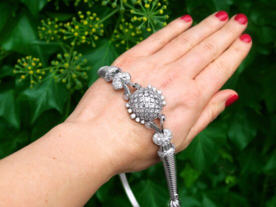 Diamond Bracelet White Gold Outside Image