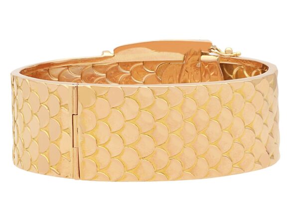 Gold Bangle Reverse Reverse View
