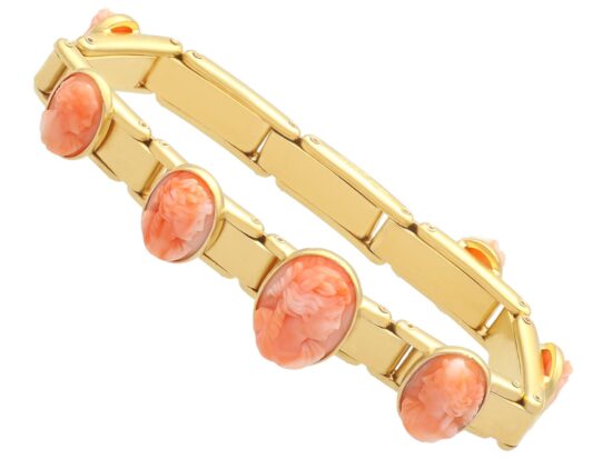 22ct Yellow Gold Hardstone Bracelet