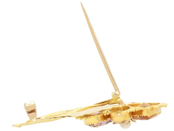 gold flower pin