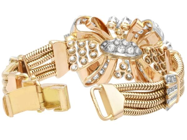 yellow gold art deco bracelet clasp open
