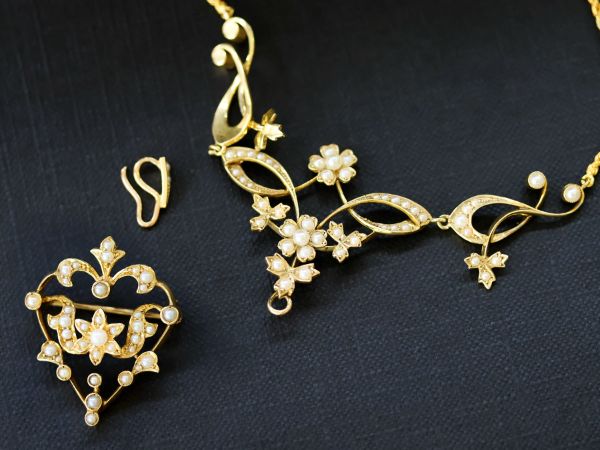 Victorian 15k Gold Pearl Necklace pieces