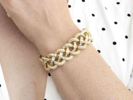 18ct Yellow Gold Bracelet On Wrist