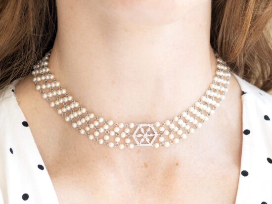 Bridal Choker Wearing Image