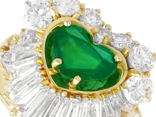 Emerald Heart Ring with Diamonds