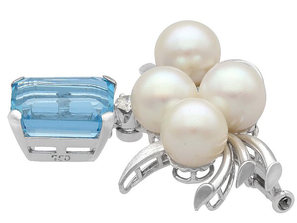Aquamarine and Pearl White Gold Brooch 
